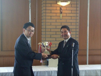 池田部会長.jpg