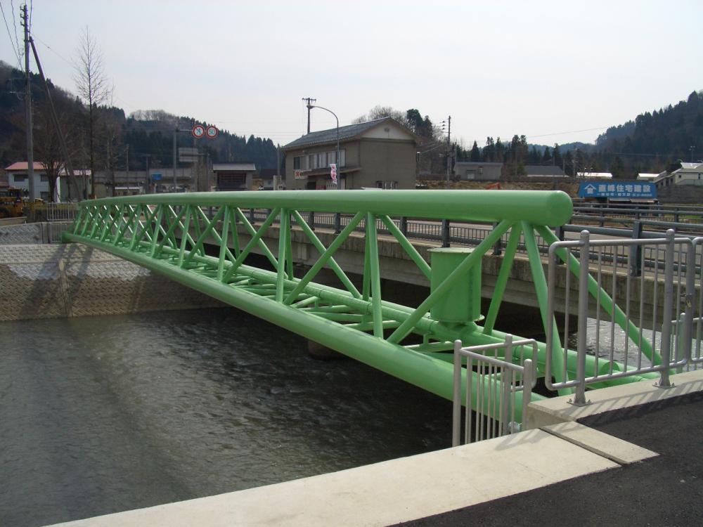 トラス補剛形式水管橋（支間長40ｍ）新潟県上越市